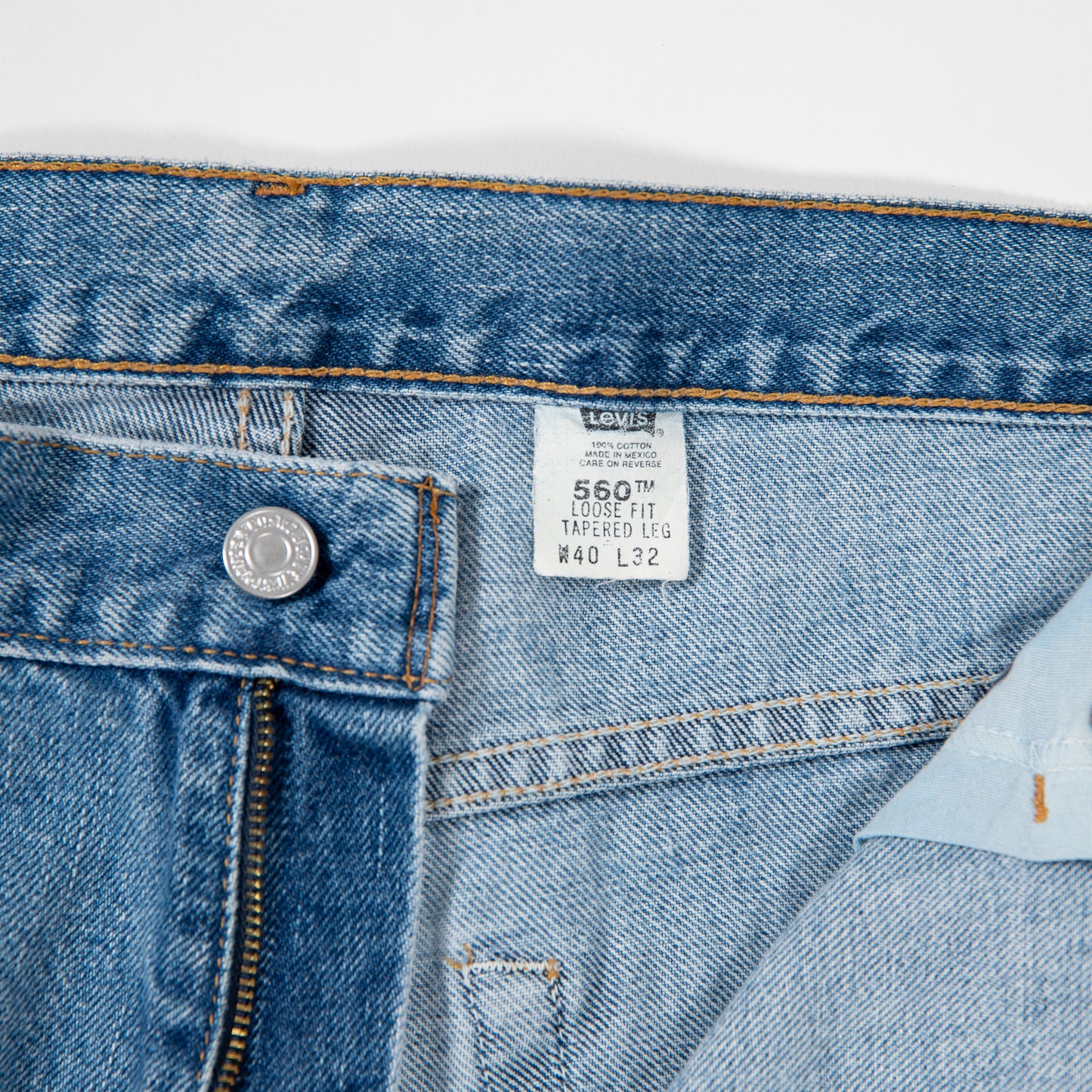 00s Levi's 560 Red Tab Pants